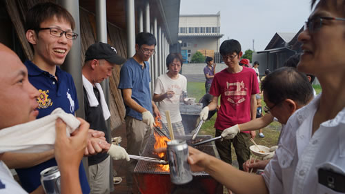 照片:烧烤聚会